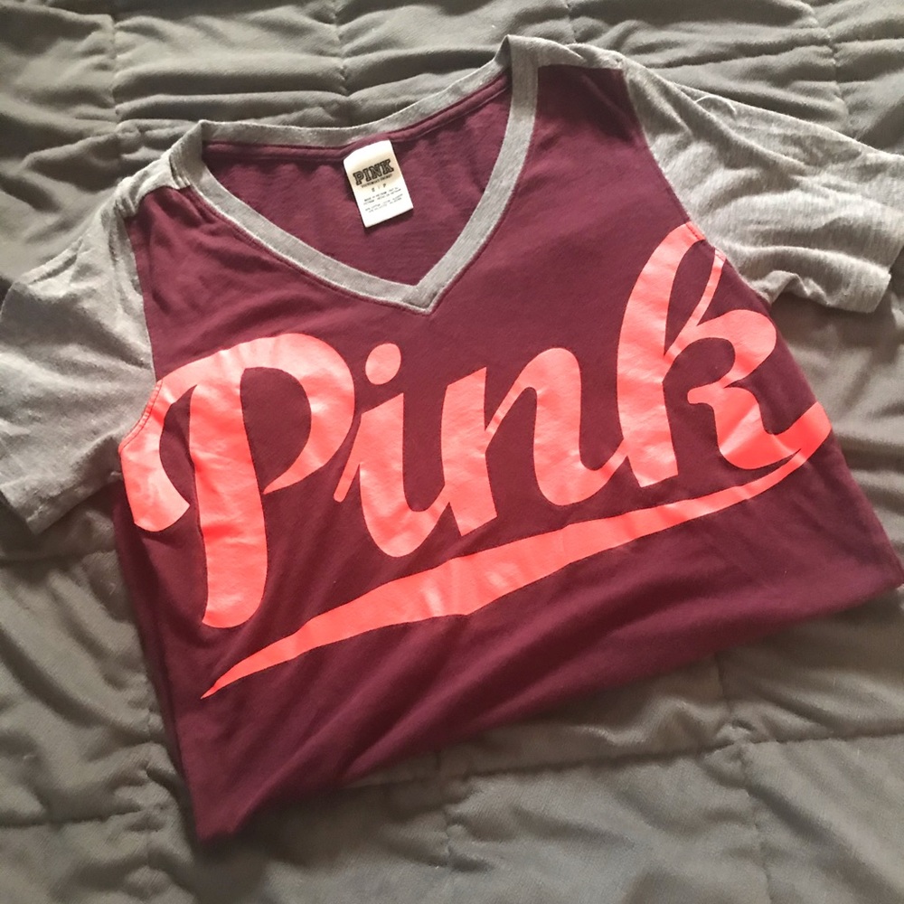 VS Pink T-Shirt